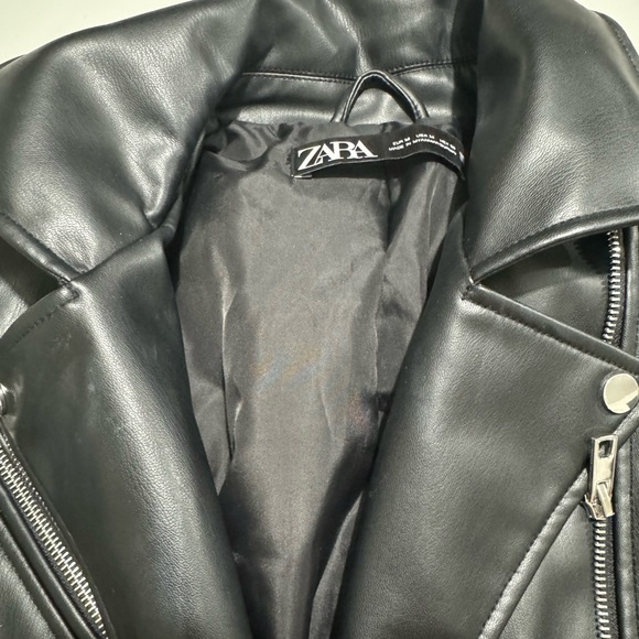ZARA Cropped Leather Jacket - Picture 2 of 7